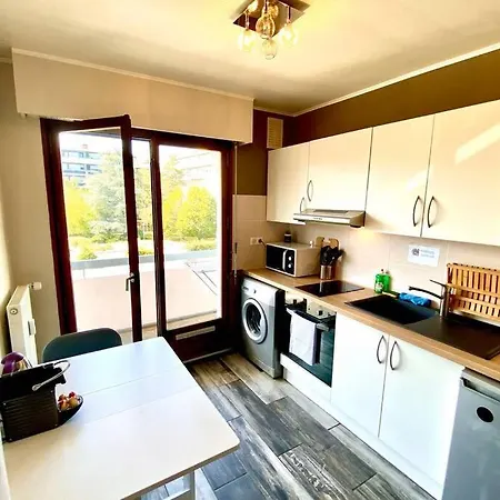 Appartement Sobnb- Grand Studio Proche Frontières Suisse